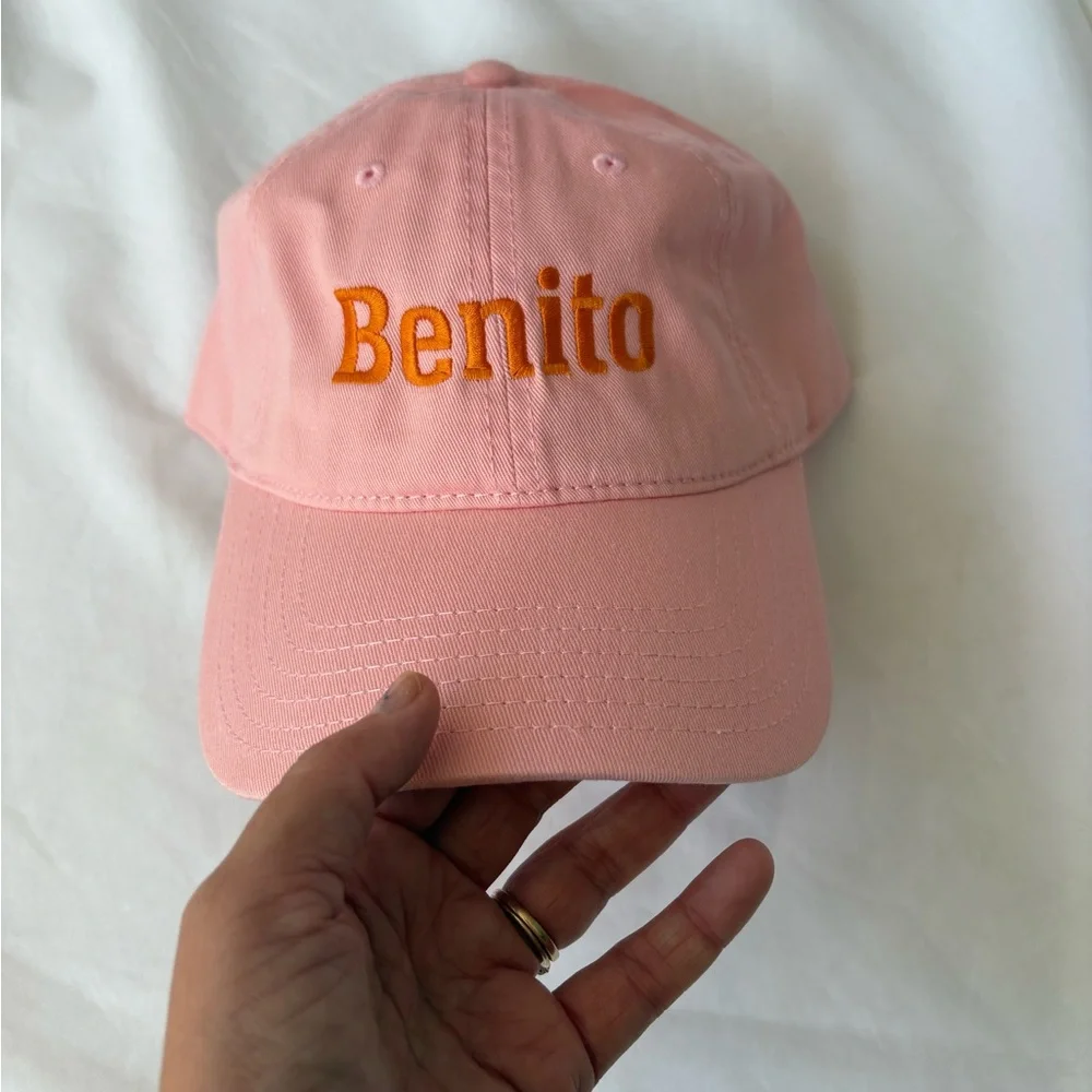 Pink cotton Benito baseball hat (for Bad Bunny fans) - Picture 2 of 3